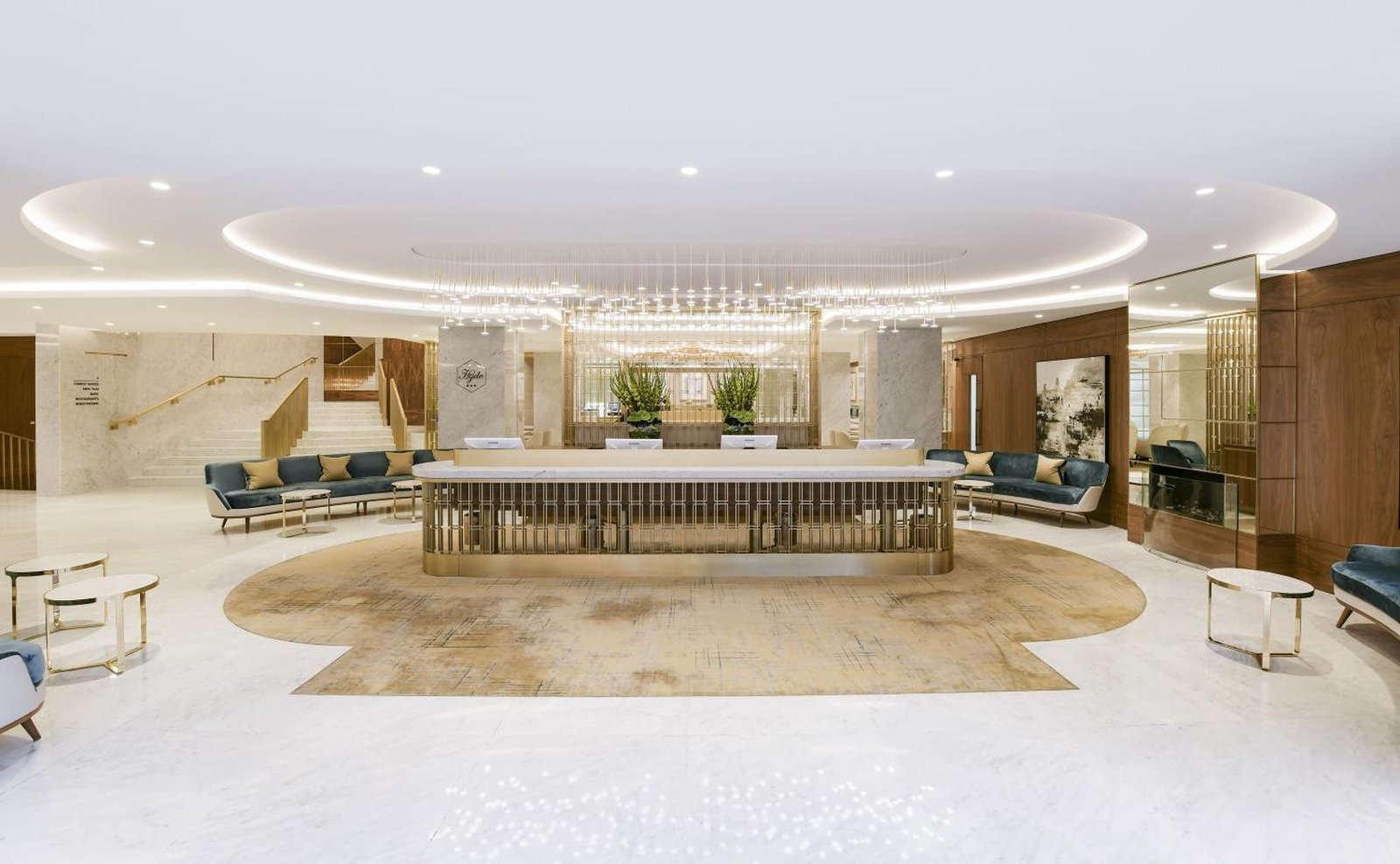 Royal Lancaster London — vibe