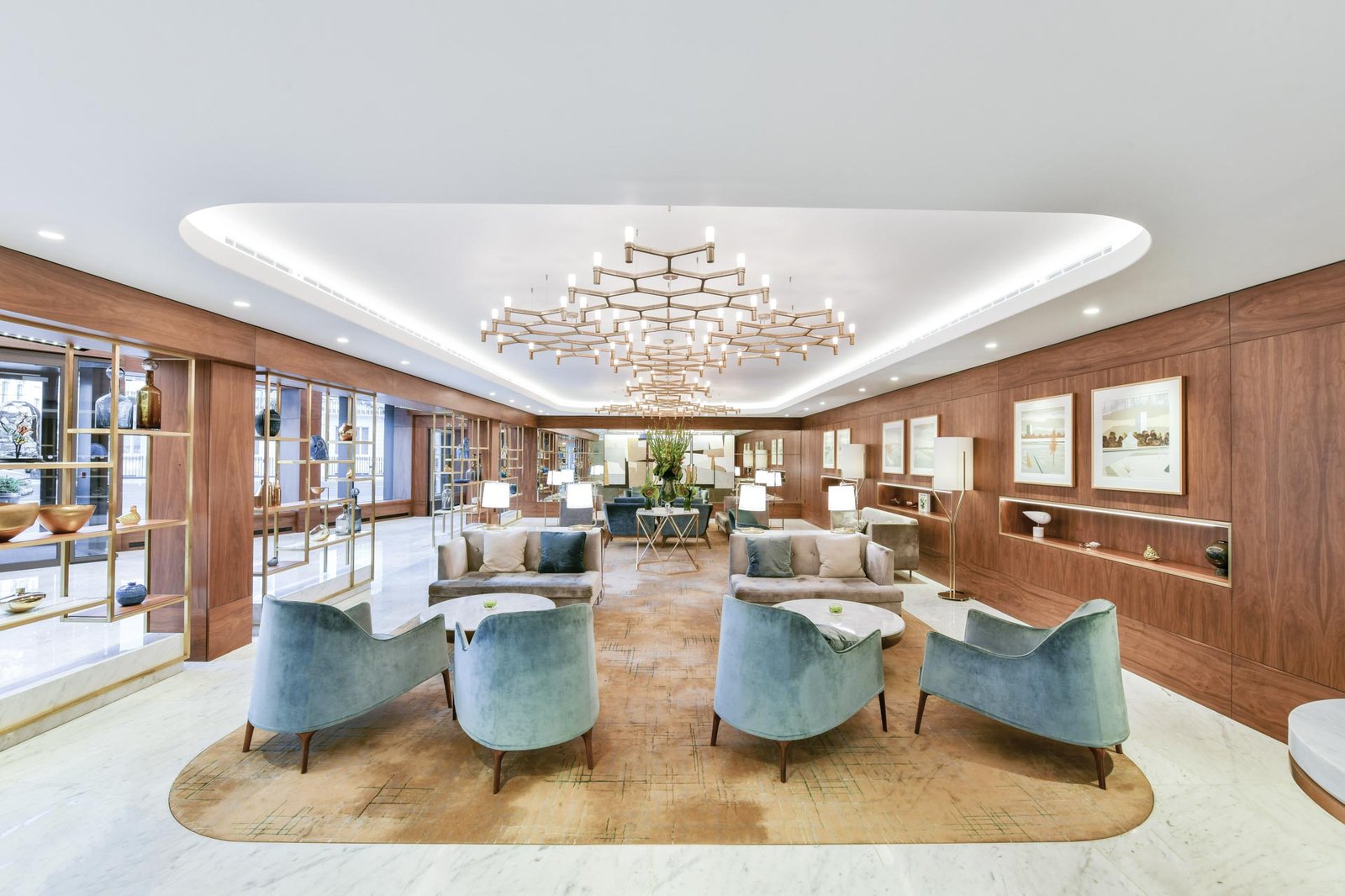 Royal Lancaster London — vibe