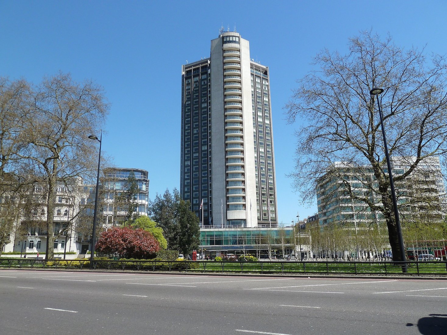 London Hilton on Park Lane — backstory