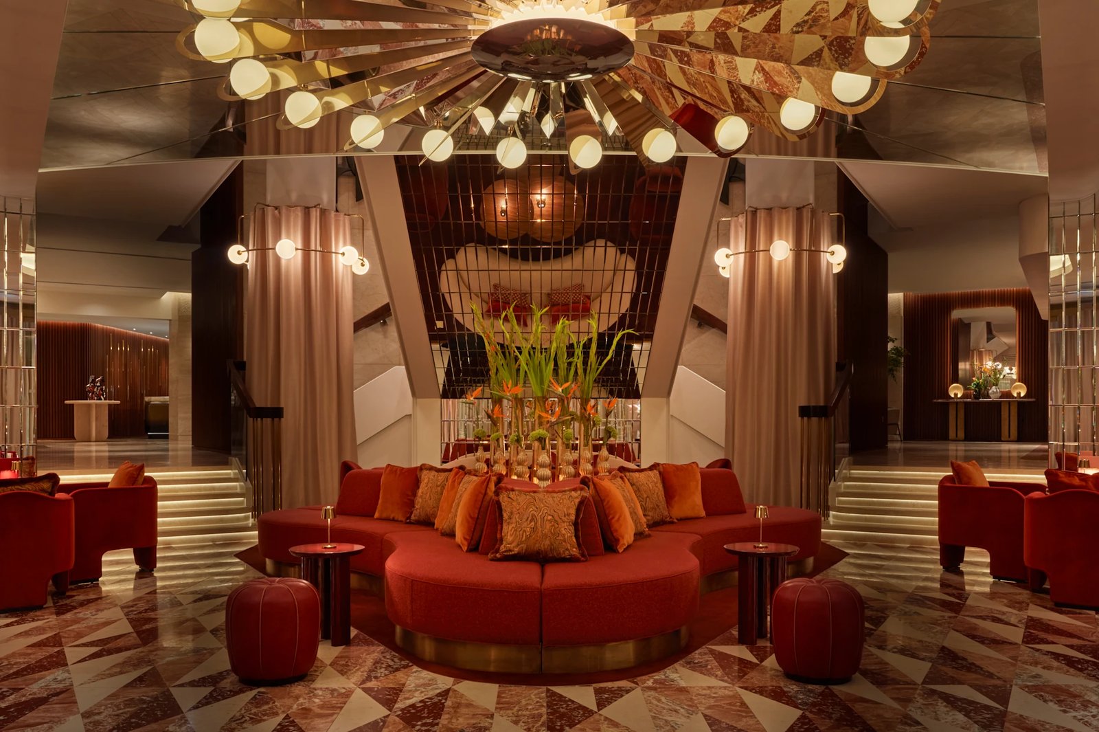 London Hilton on Park Lane, revery bar
