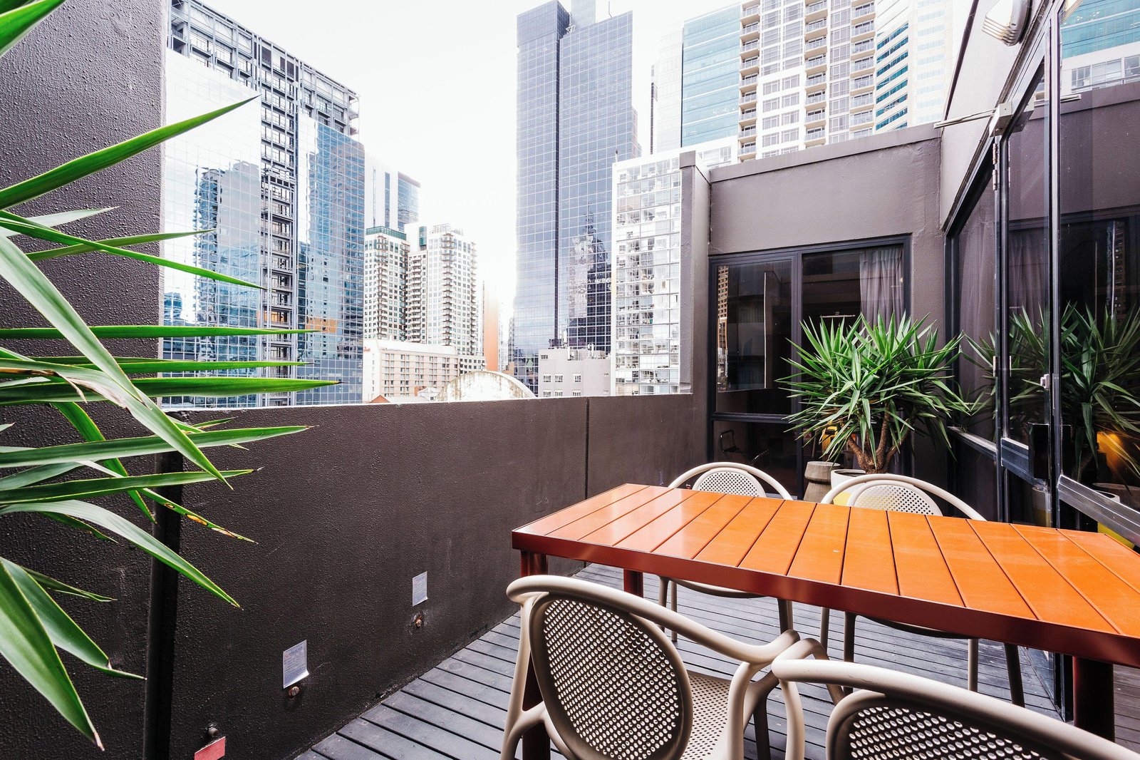 Laneways By Ovolo Hotel — vibe