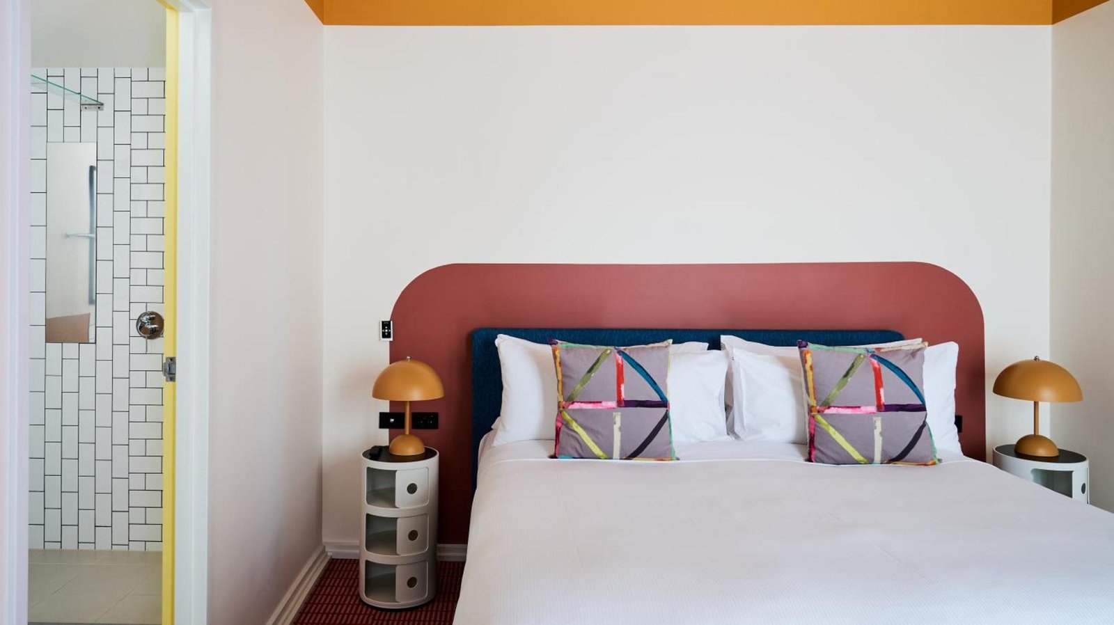 Laneways By Ovolo Hotel — rooms
