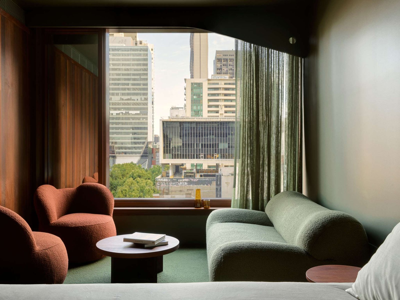 Hyde Melbourne Place — rooms