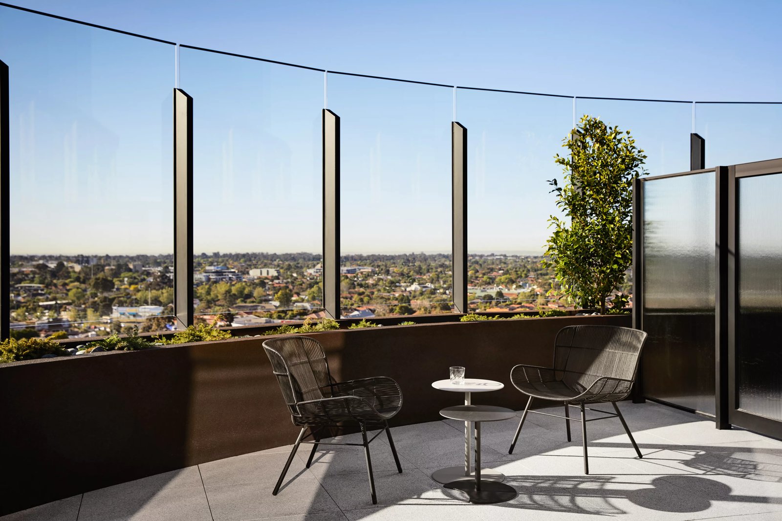 Hotel Chadstone Melbourne — vibe