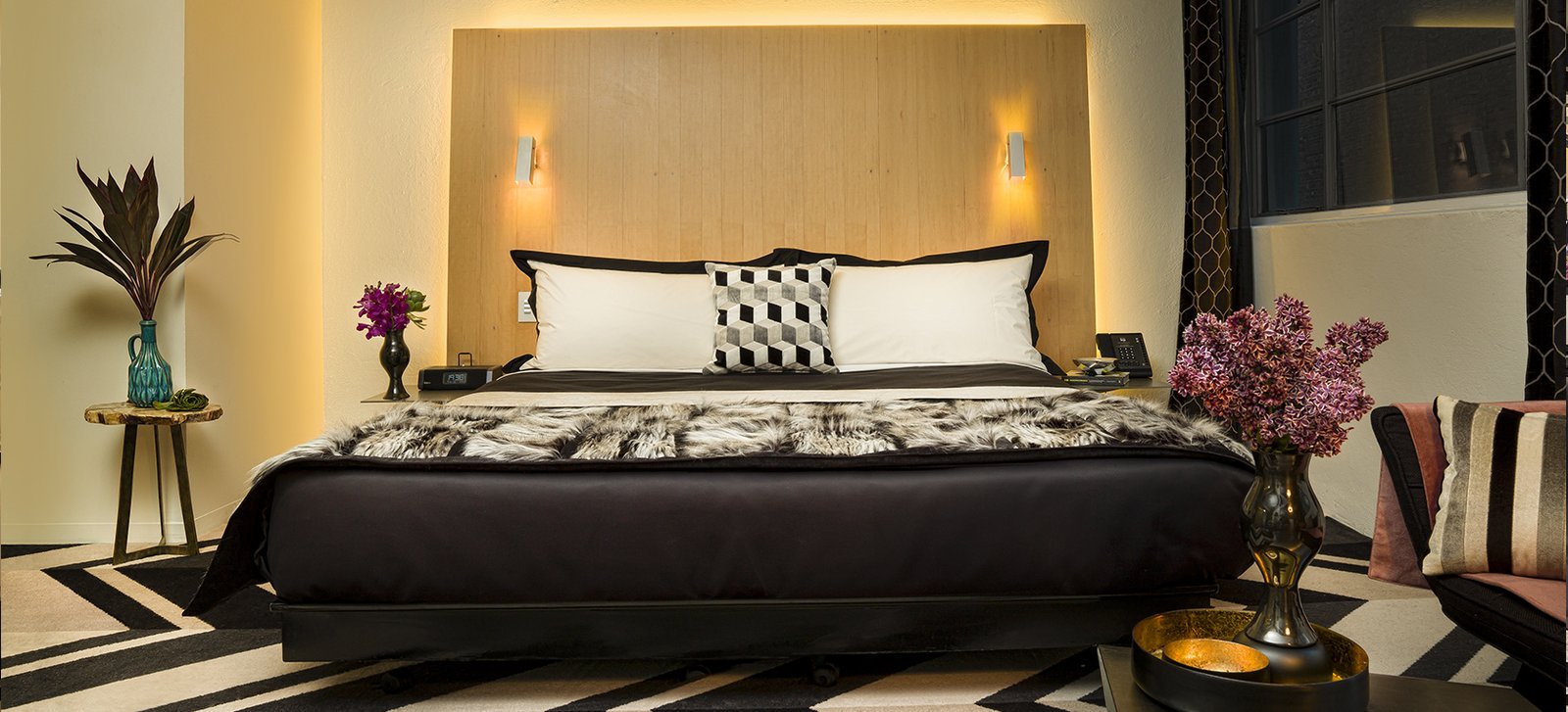 Adelphi Hotel — rooms