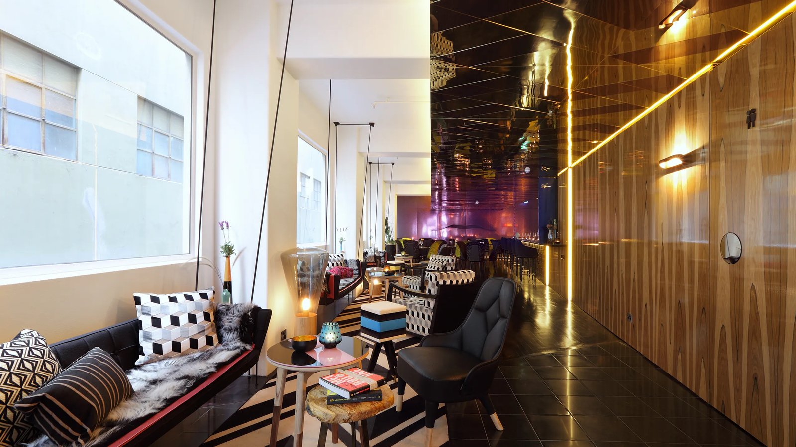 Adelphi Hotel — vibe