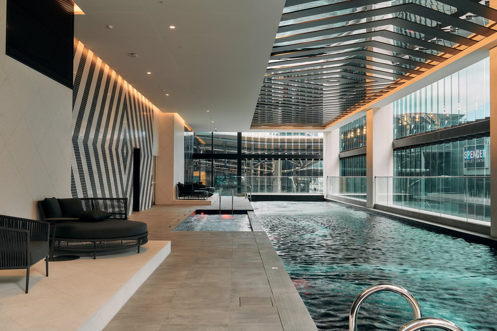 Mövenpick Hotel Melbourne On Spencer — wellness