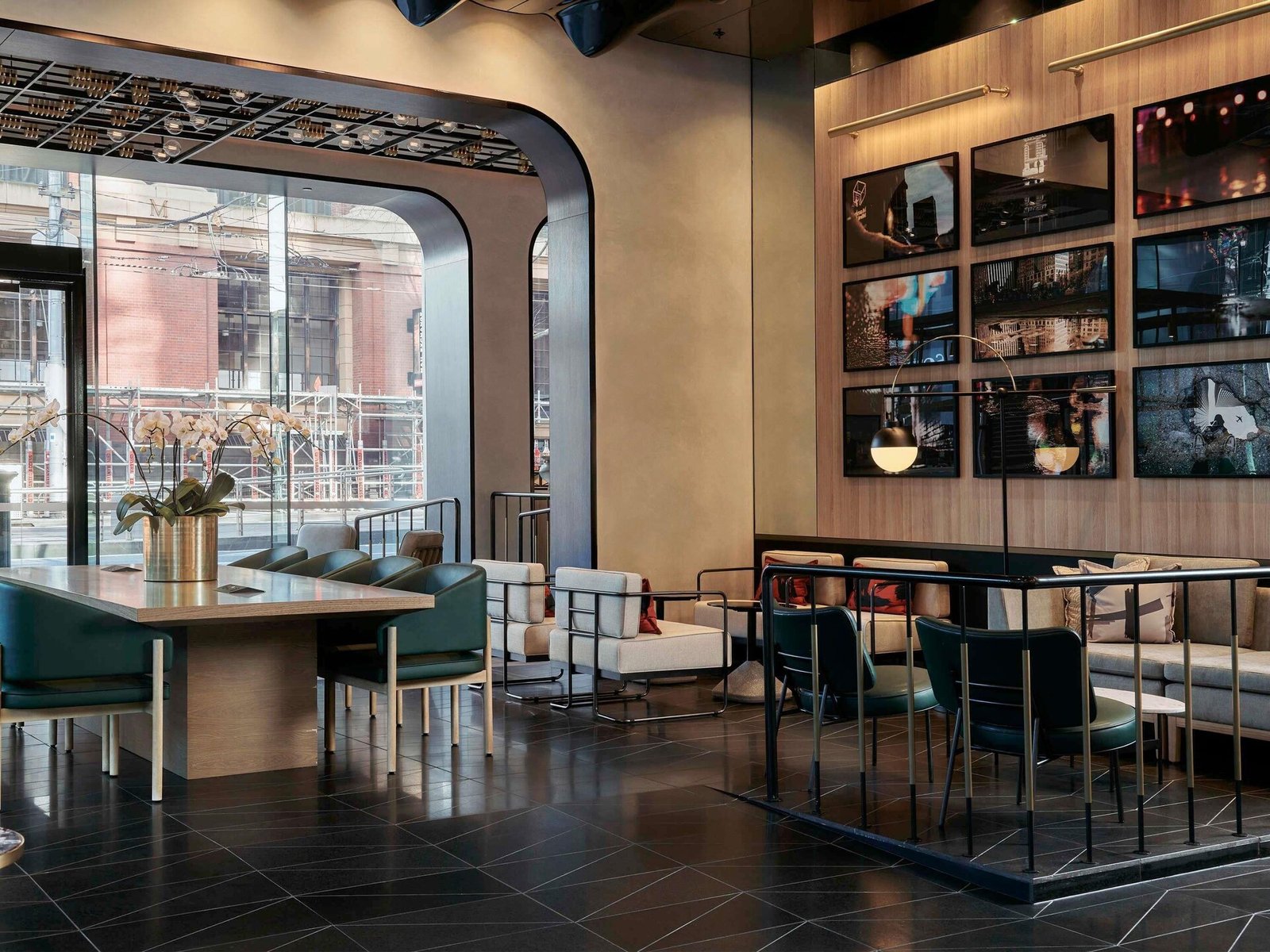 Mövenpick Hotel Melbourne On Spencer — eat & drink