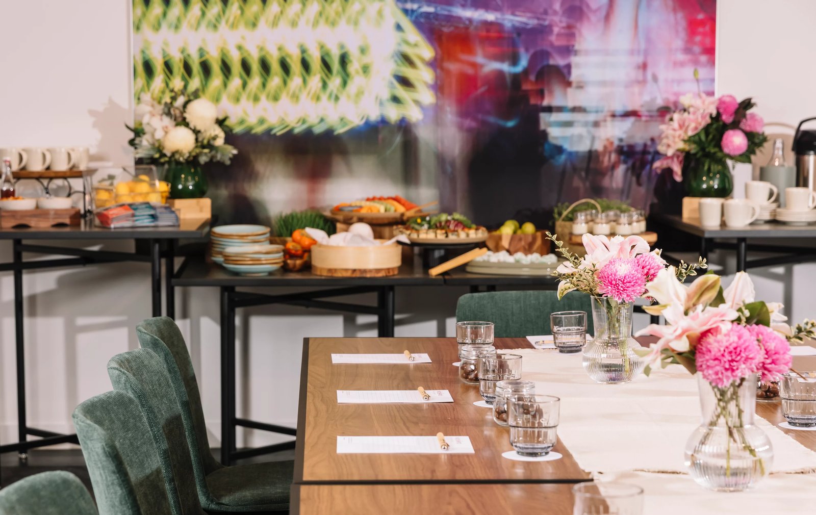 Mövenpick Hotel Melbourne On Spencer — eat & drink