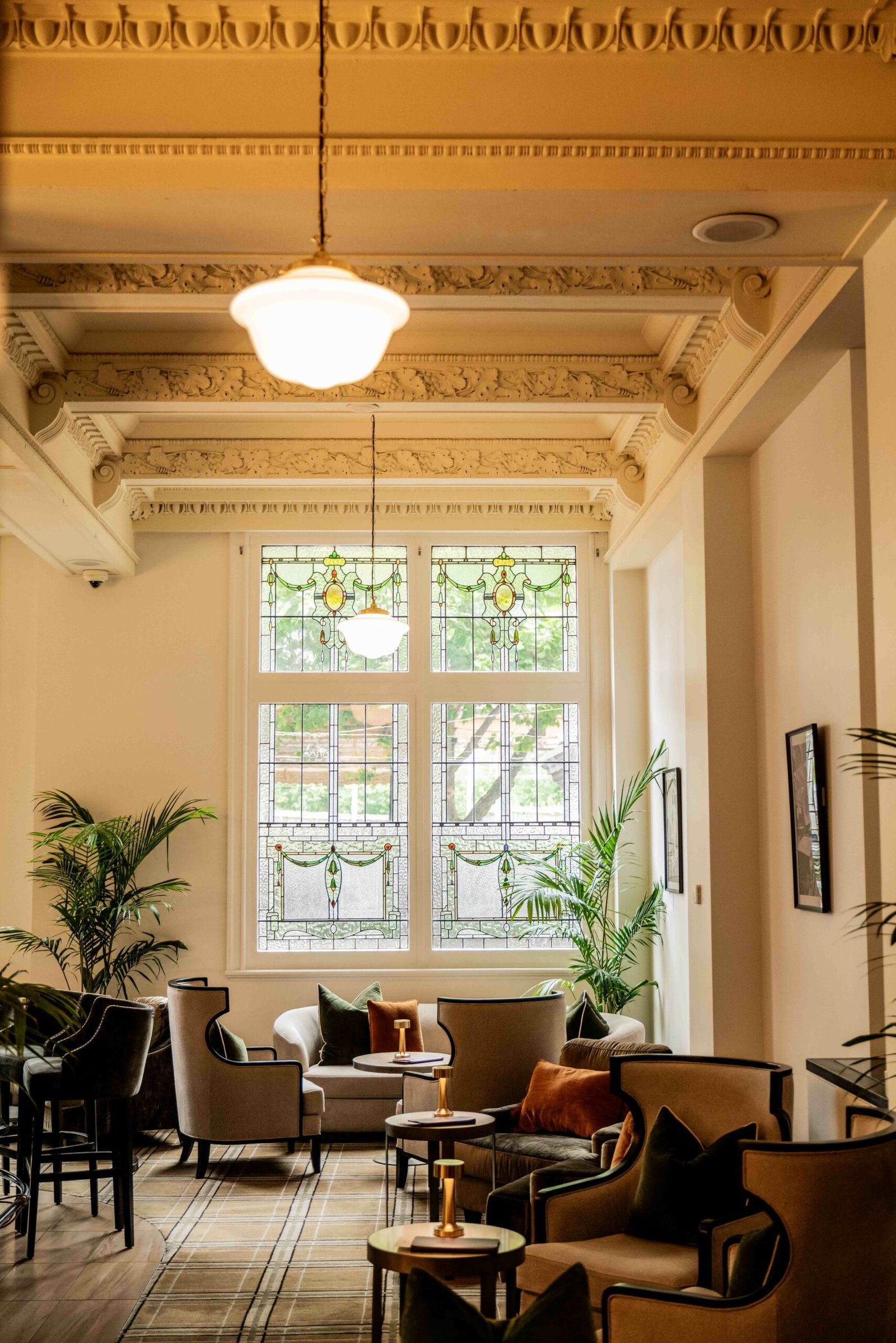 Rendezvous Hotel Melbourne — eat & drink