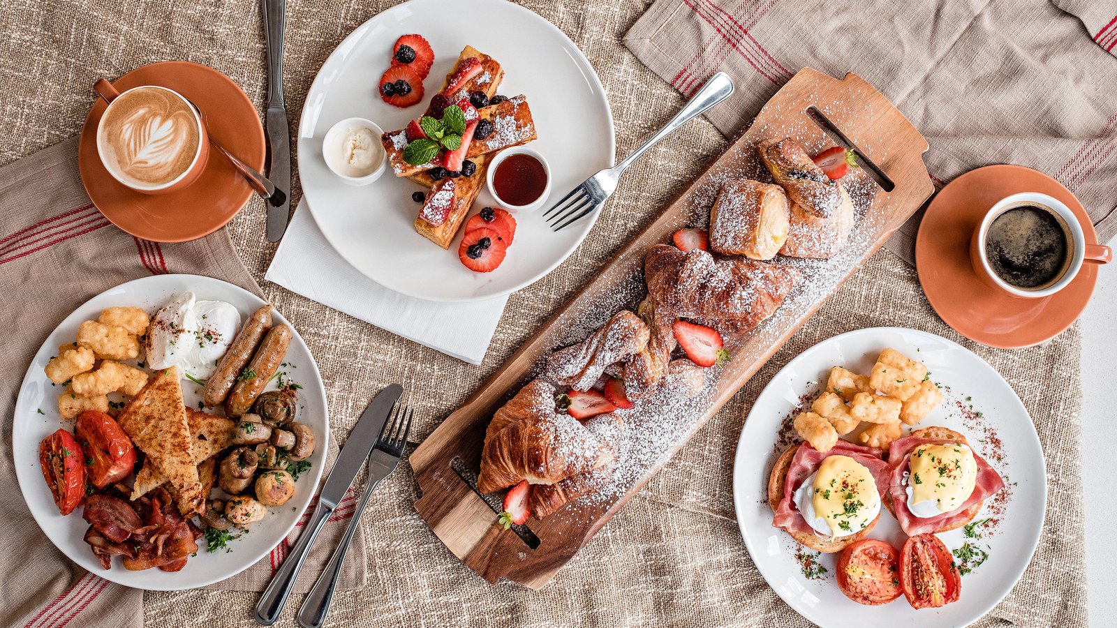 Melbourne Marriott Hotel — eat & drink