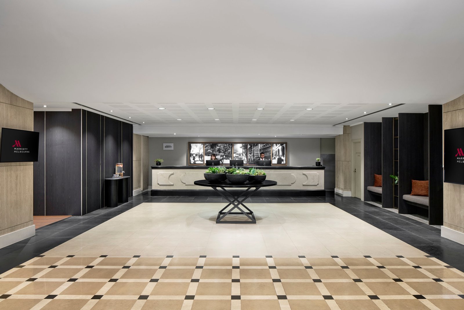 Melbourne Marriott Hotel