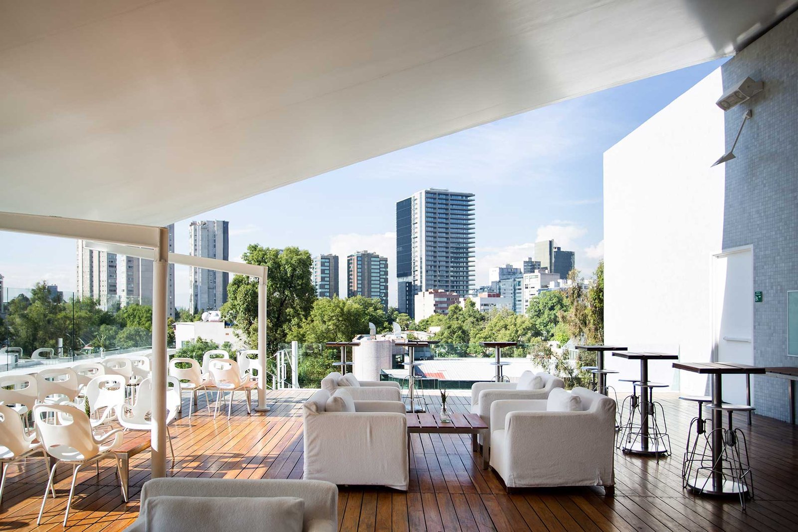 Habita Hotel — vibe