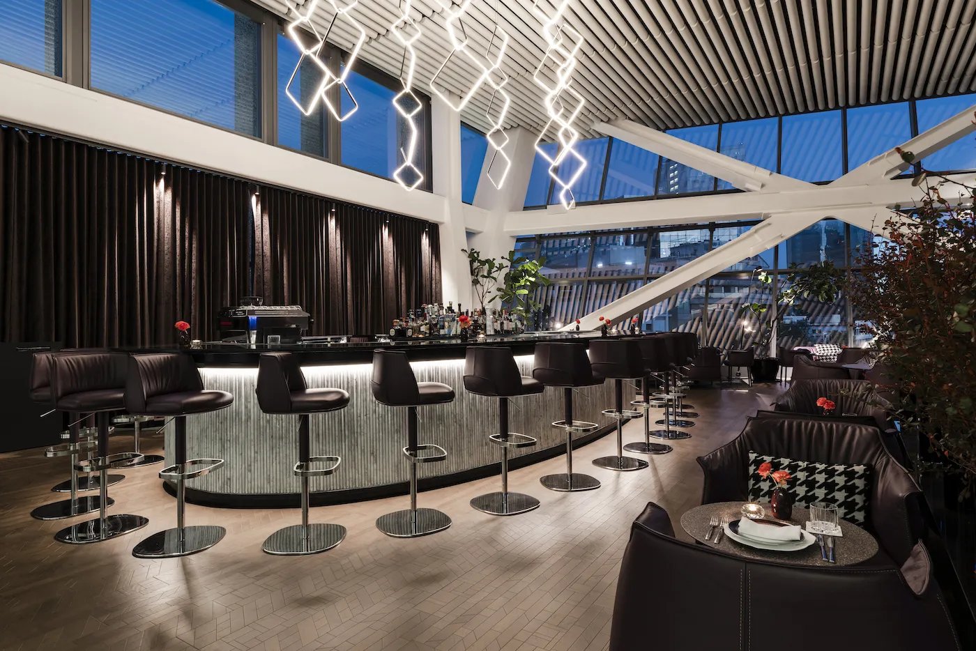 Hotel Alexander — eat & drink