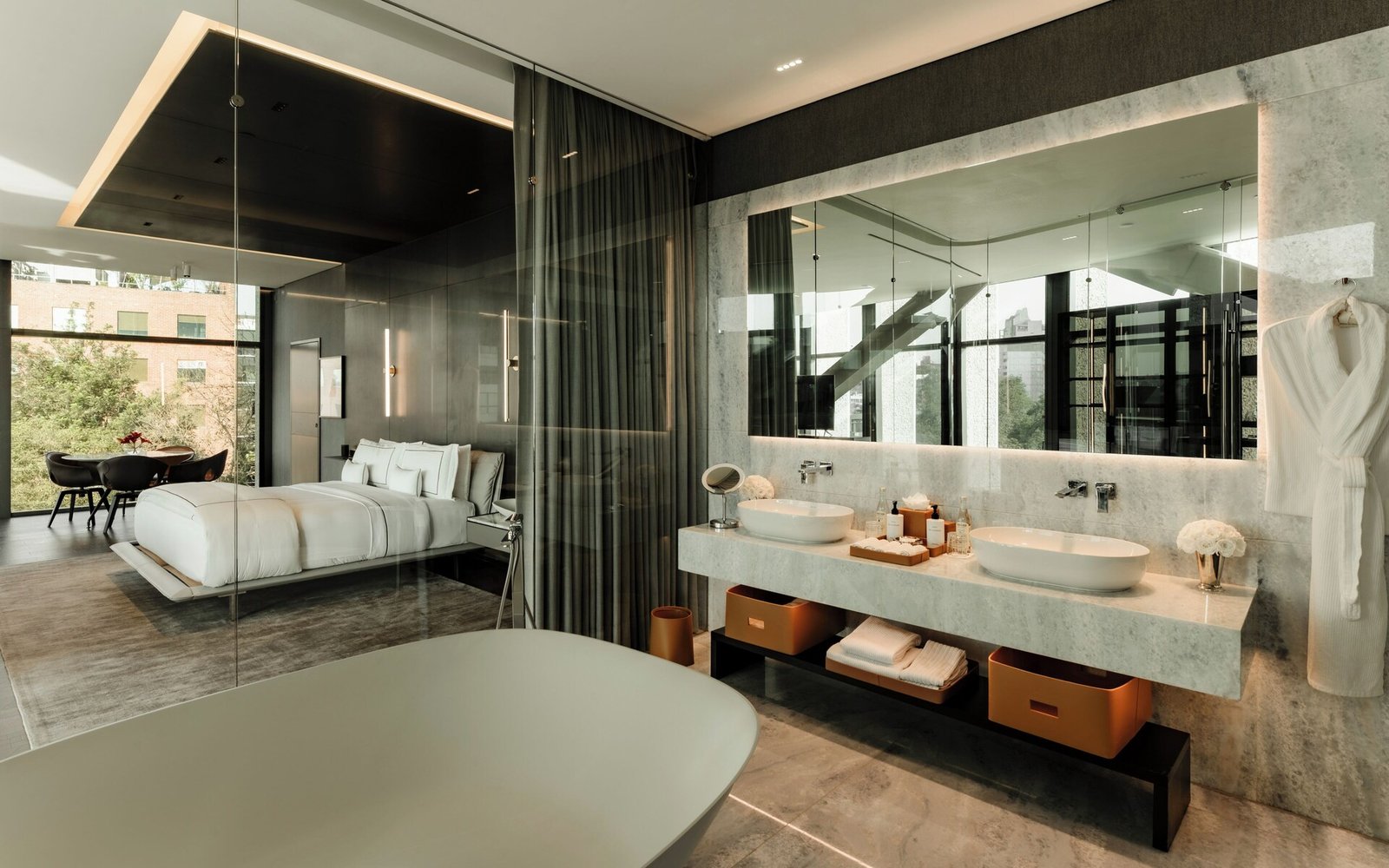 Hotel Alexander — rooms