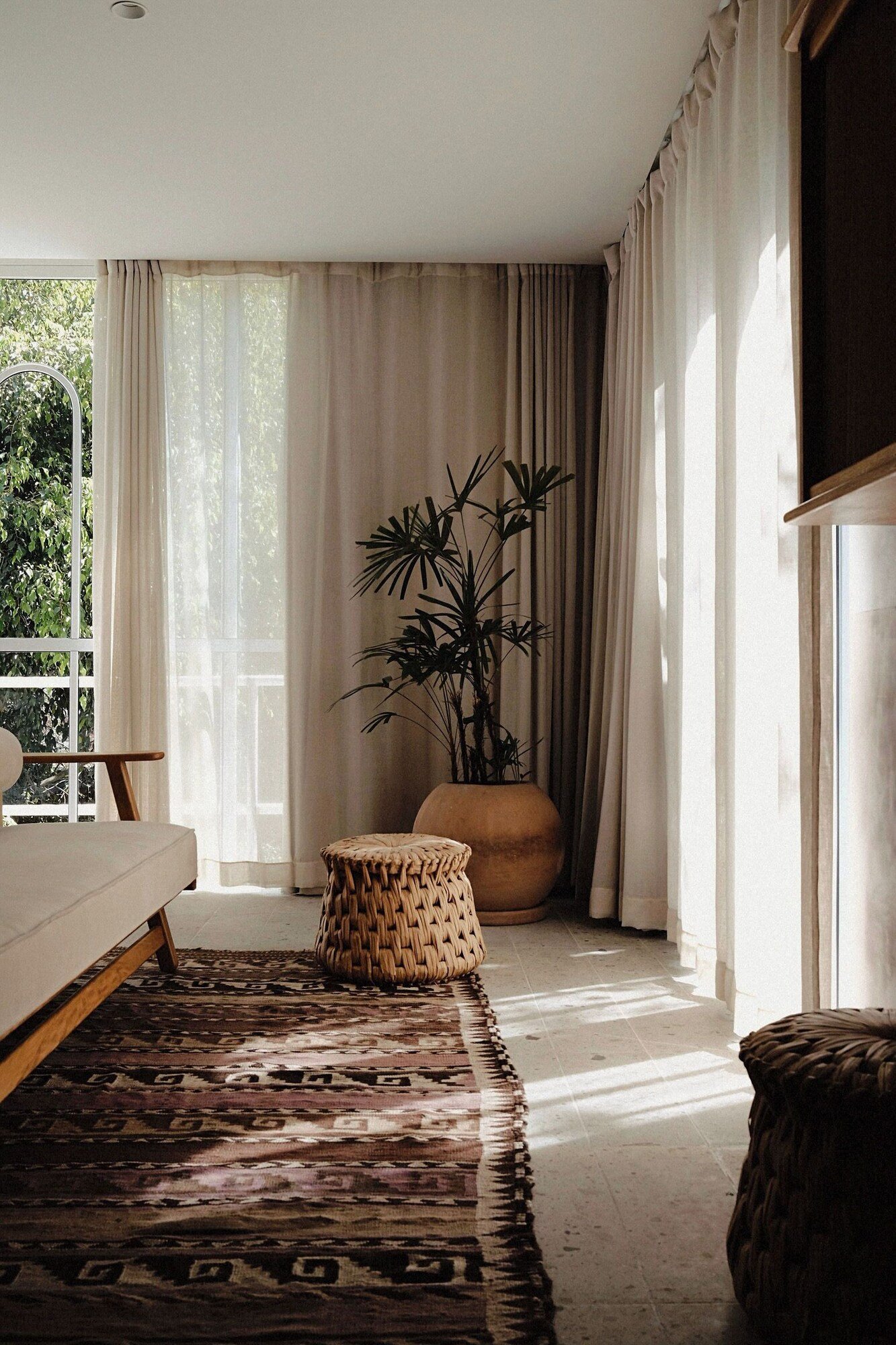 UMA Casa — rooms