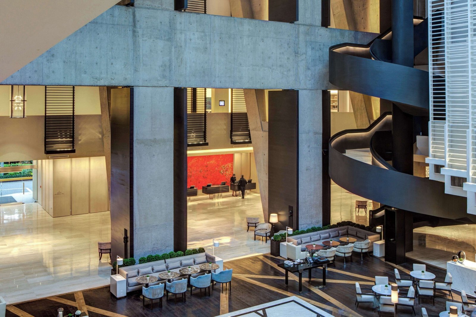 Hyatt Regency Mexico City — vibe