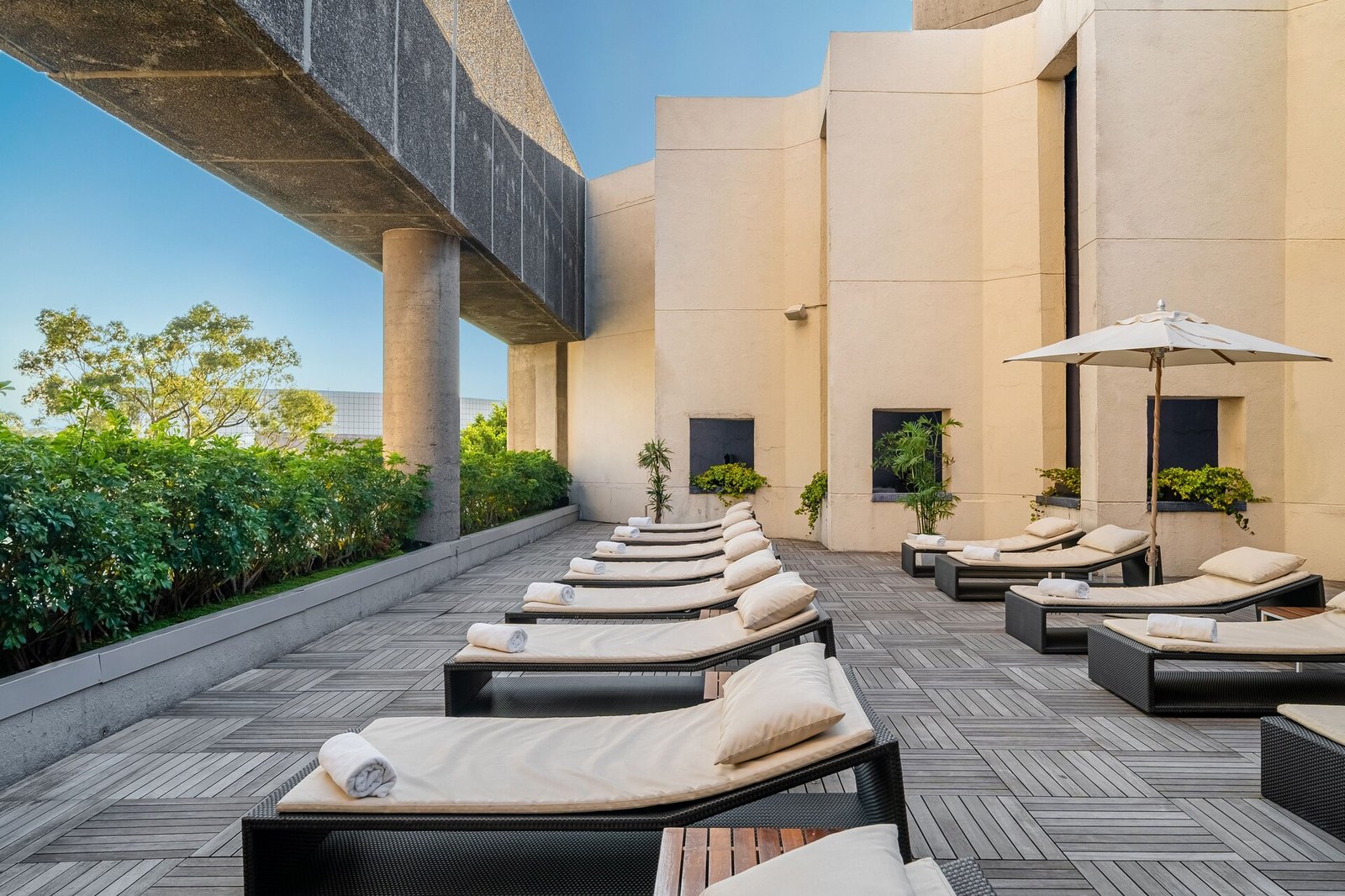 Hyatt Regency Mexico City — vibe