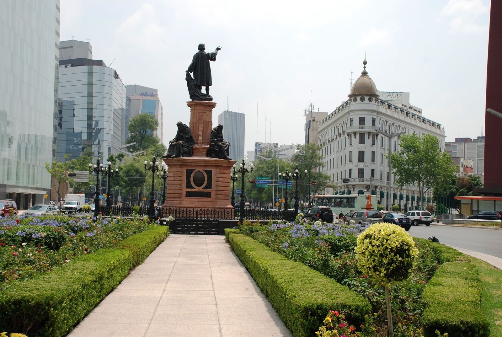 Hotel Imperial Reforma — backstory
