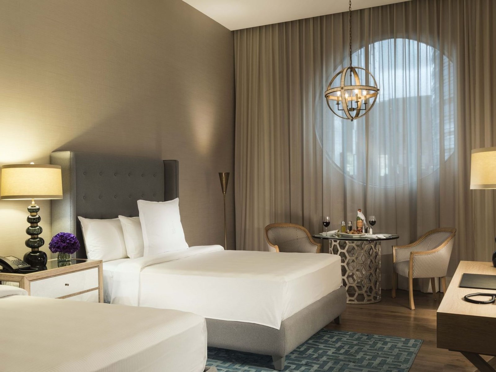 Marquis Reforma — rooms