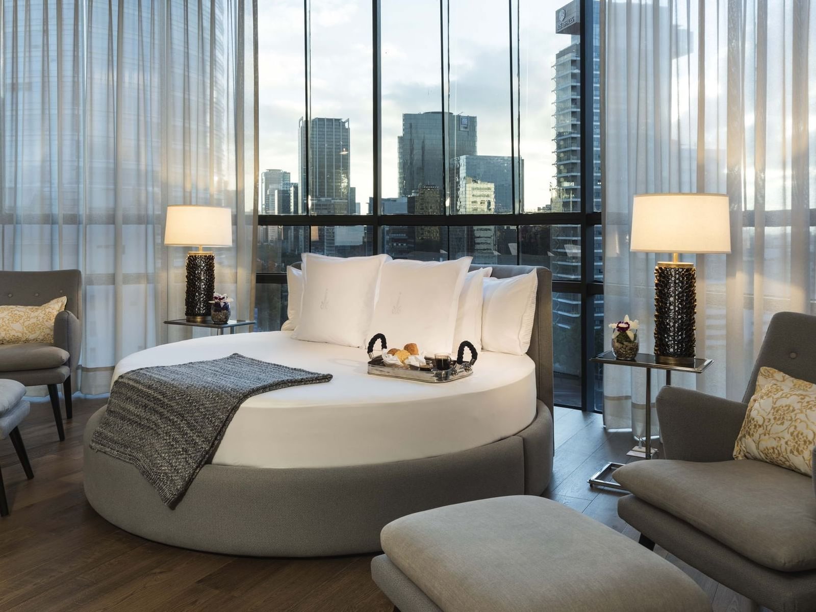 Marquis Reforma — rooms