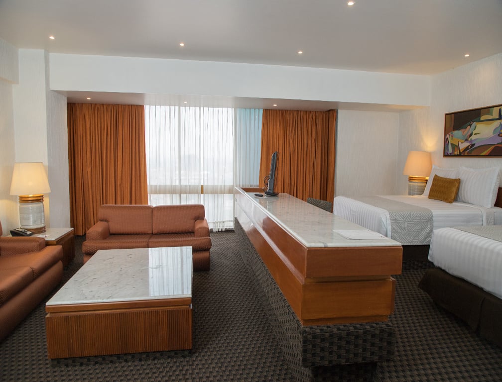 Hotel Sevilla Palace — rooms