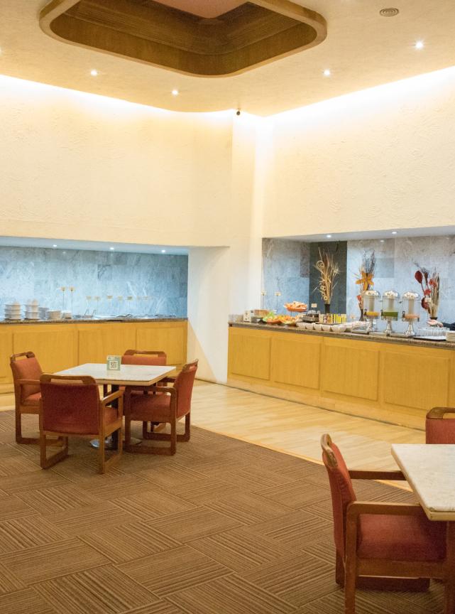 Hotel Sevilla Palace — eat & drink