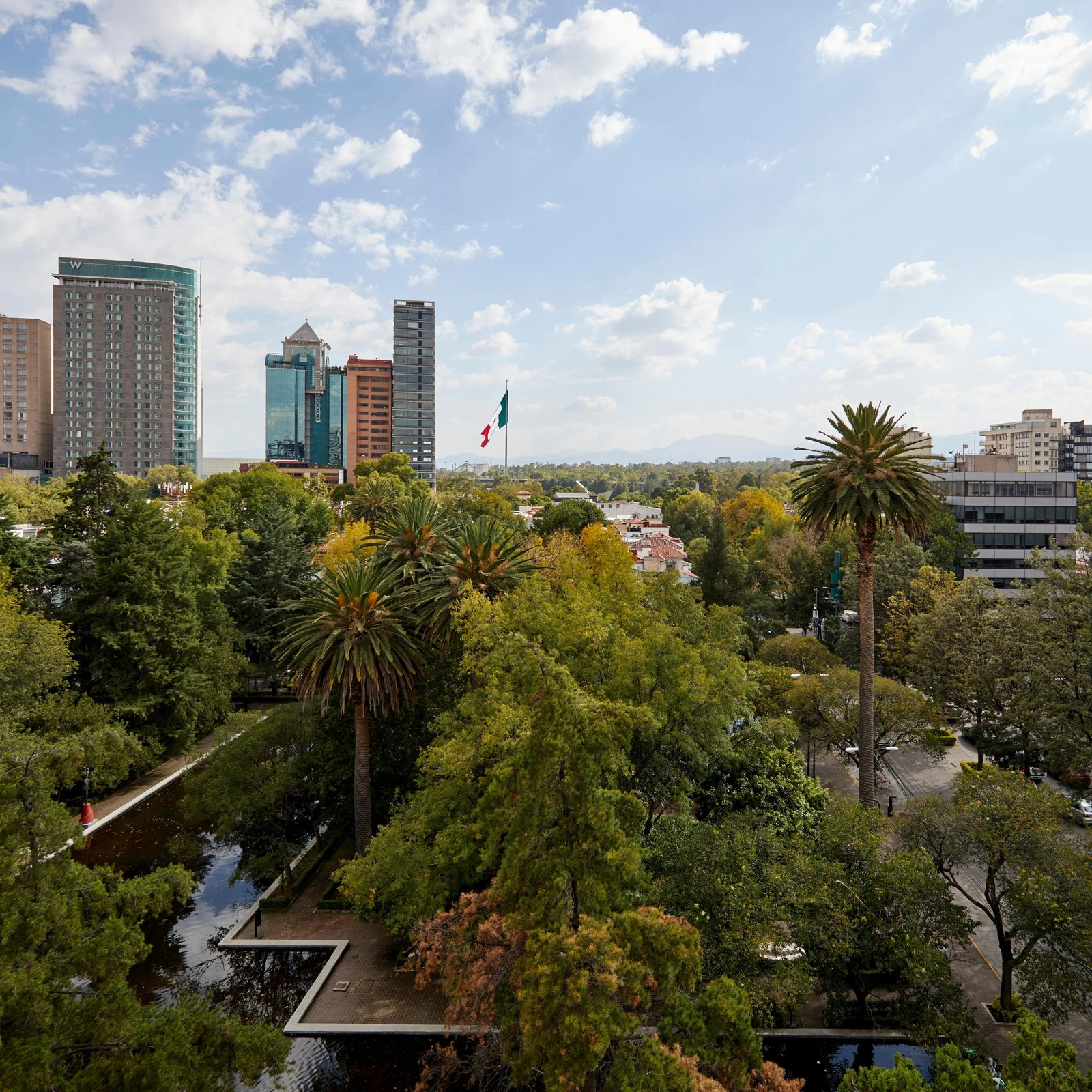 Kimpton El Castelar Polanco Hotel — vibe