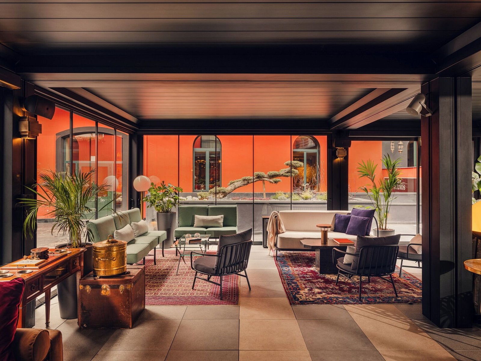 Aethos Milan — vibe