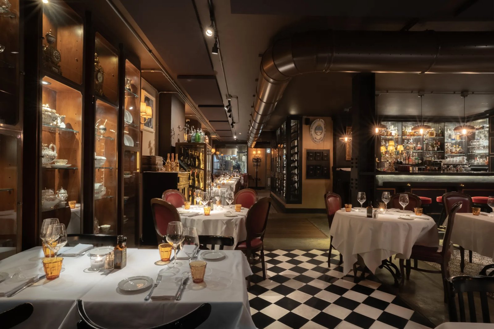 Speronari Suites — eat & drink