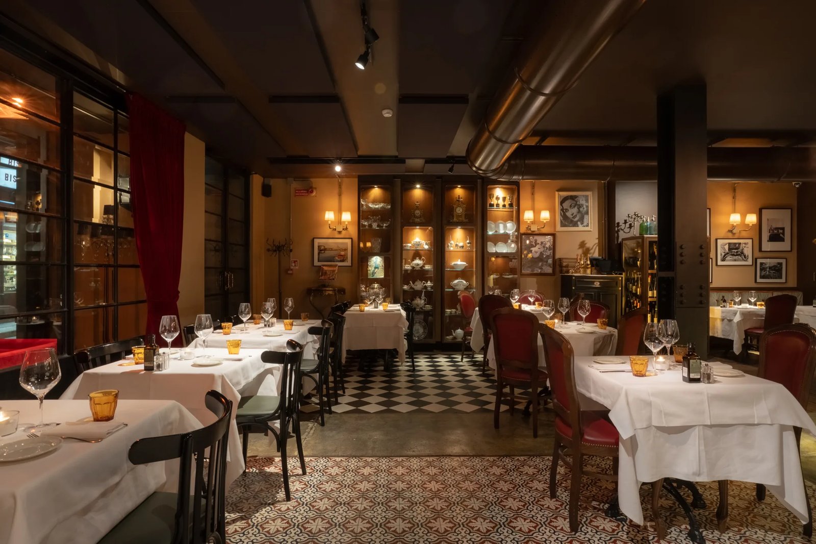 Speronari Suites — eat & drink