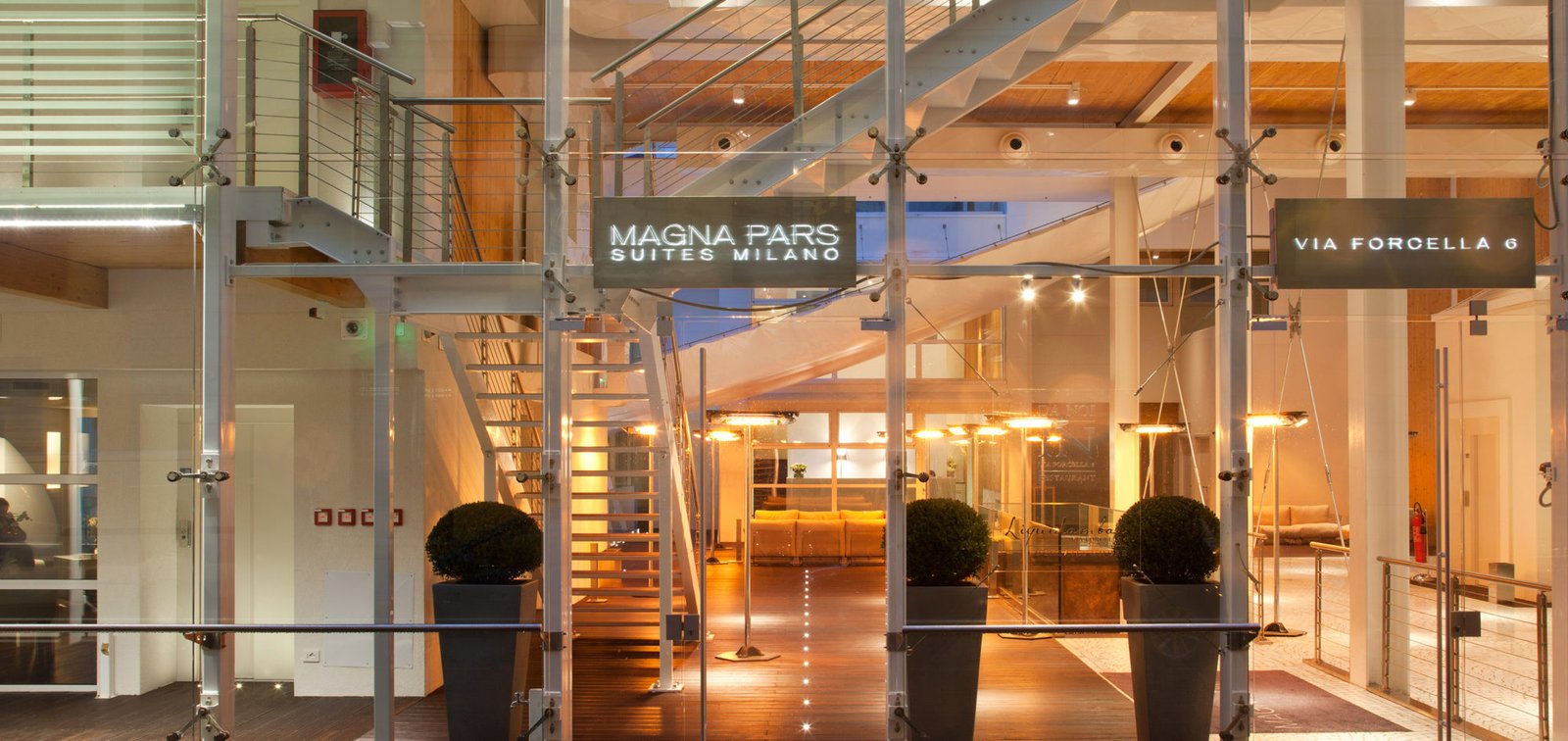 Magna Pars L' Hotel à Parfum — vibe