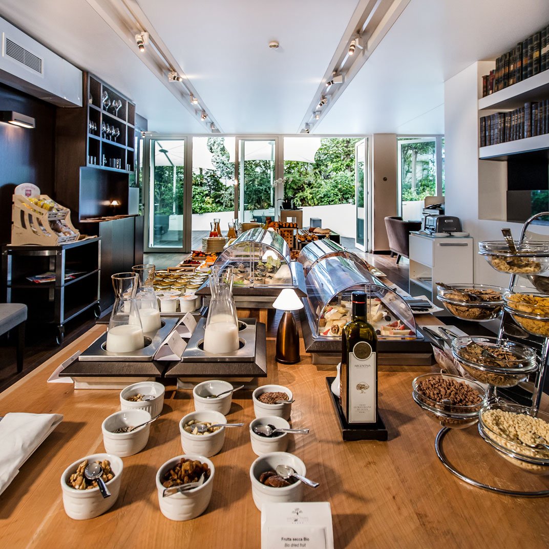 Magna Pars L' Hotel à Parfum — eat & drink