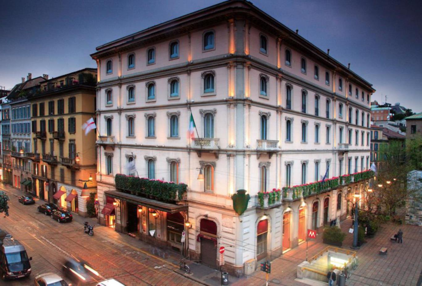 Grand Hotel et de Milan — backstory