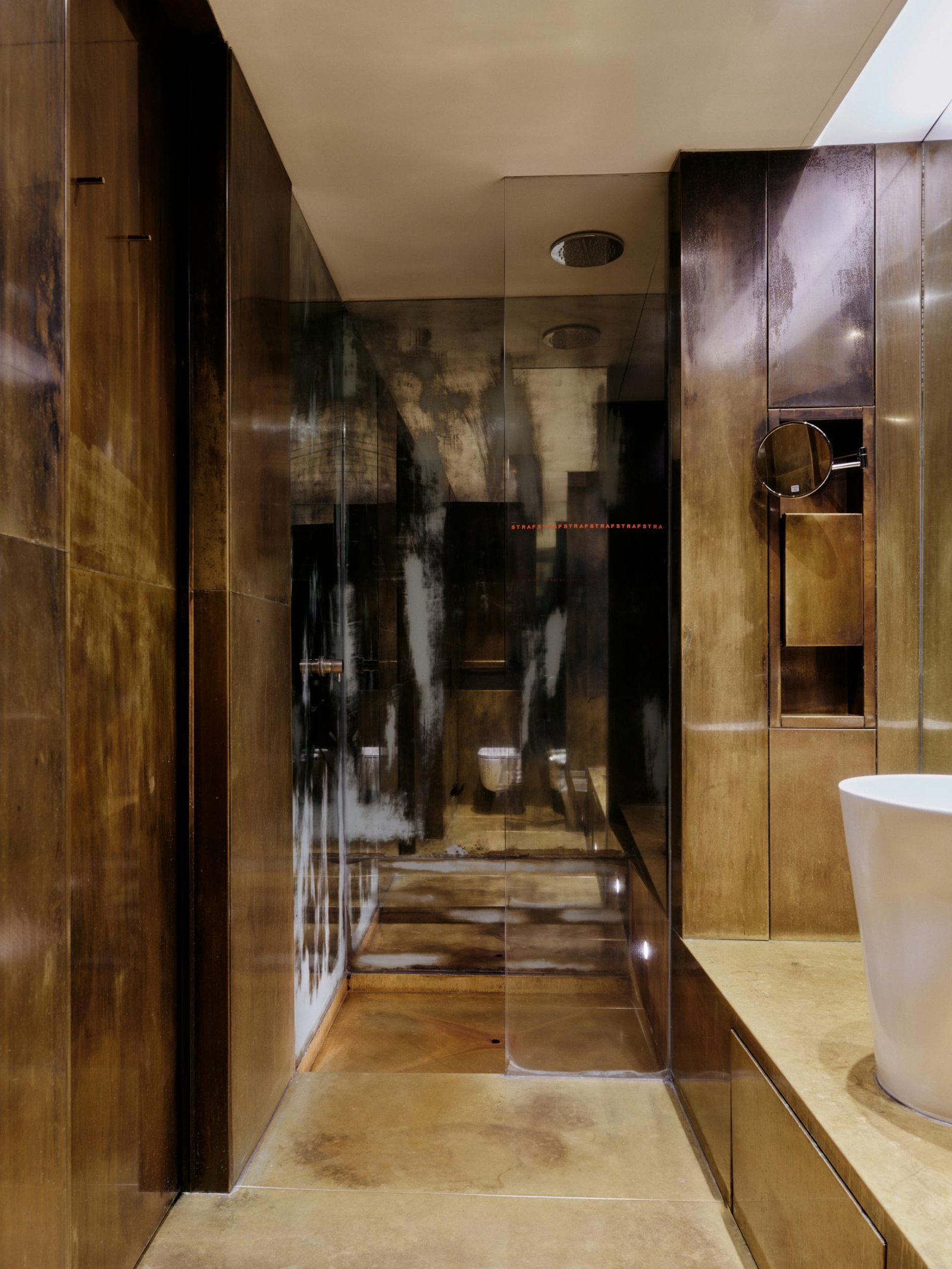 STRAF Hotel — rooms