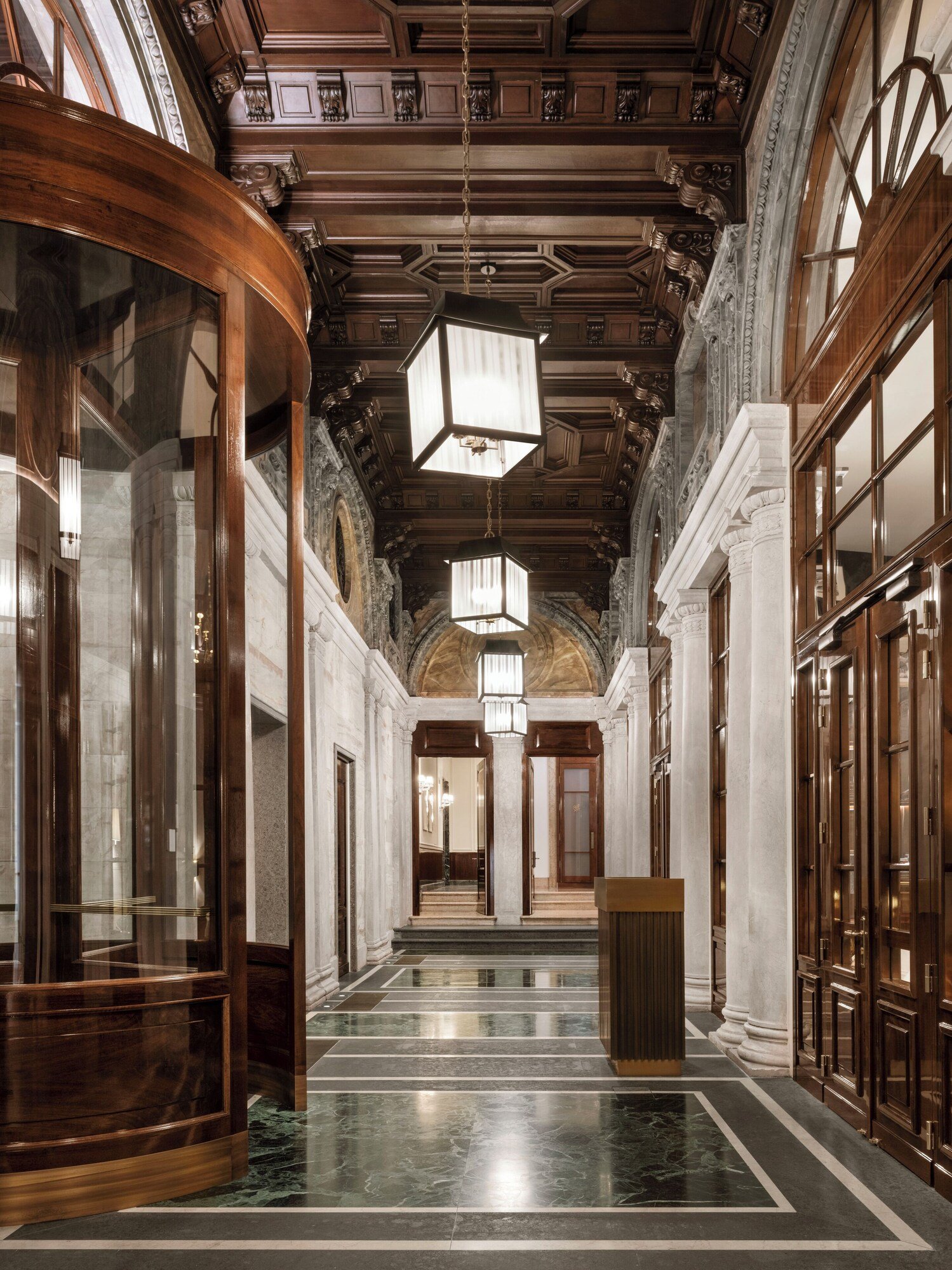 Casa Cipriani Milano — vibe