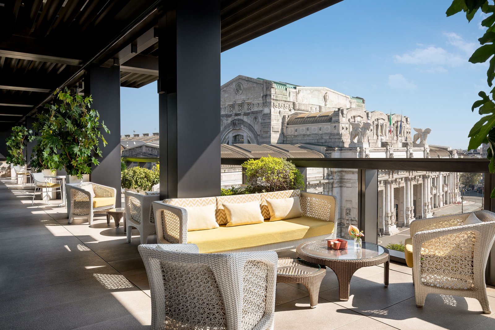 Excelsior Hotel Gallia — vibe