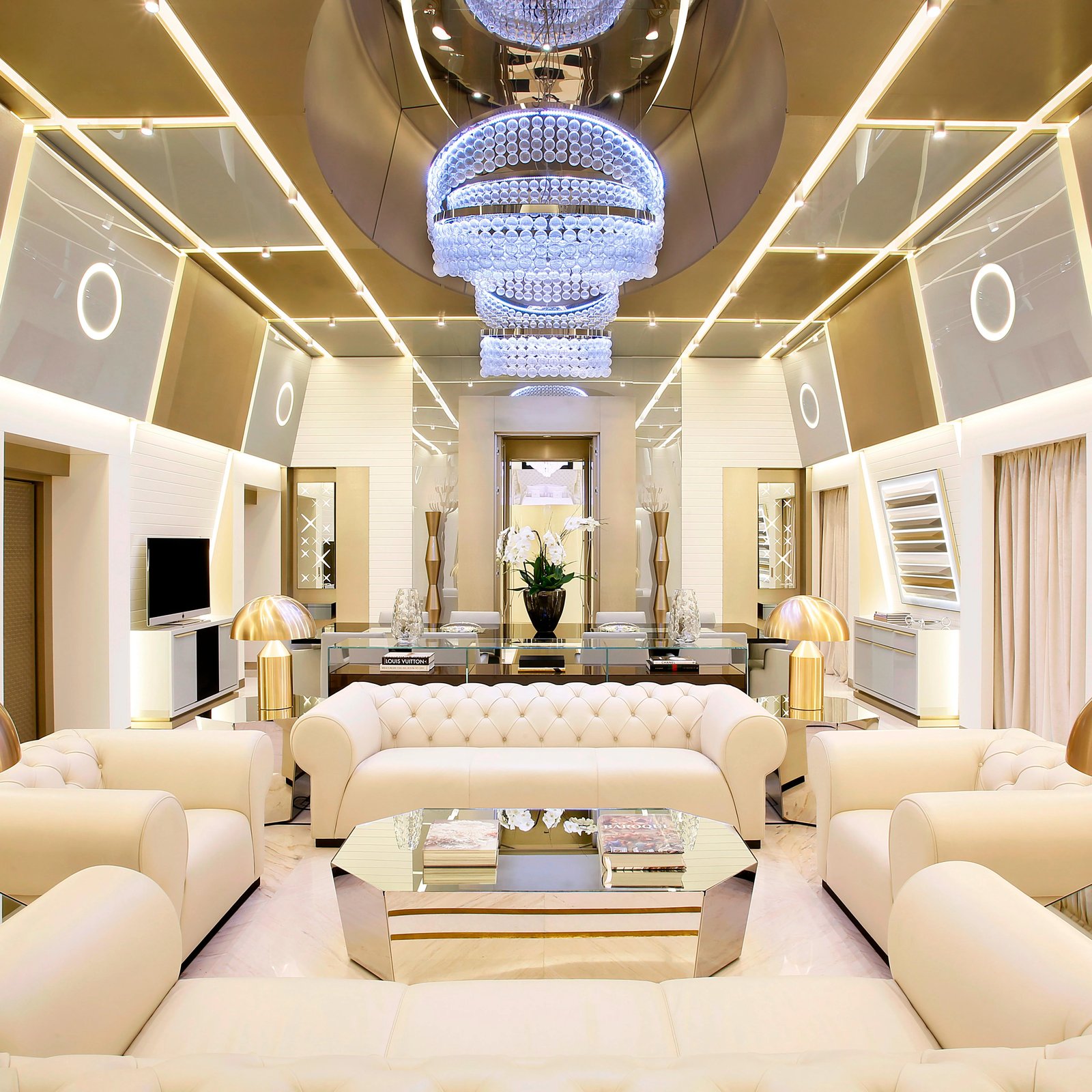 Excelsior Hotel Gallia — vibe
