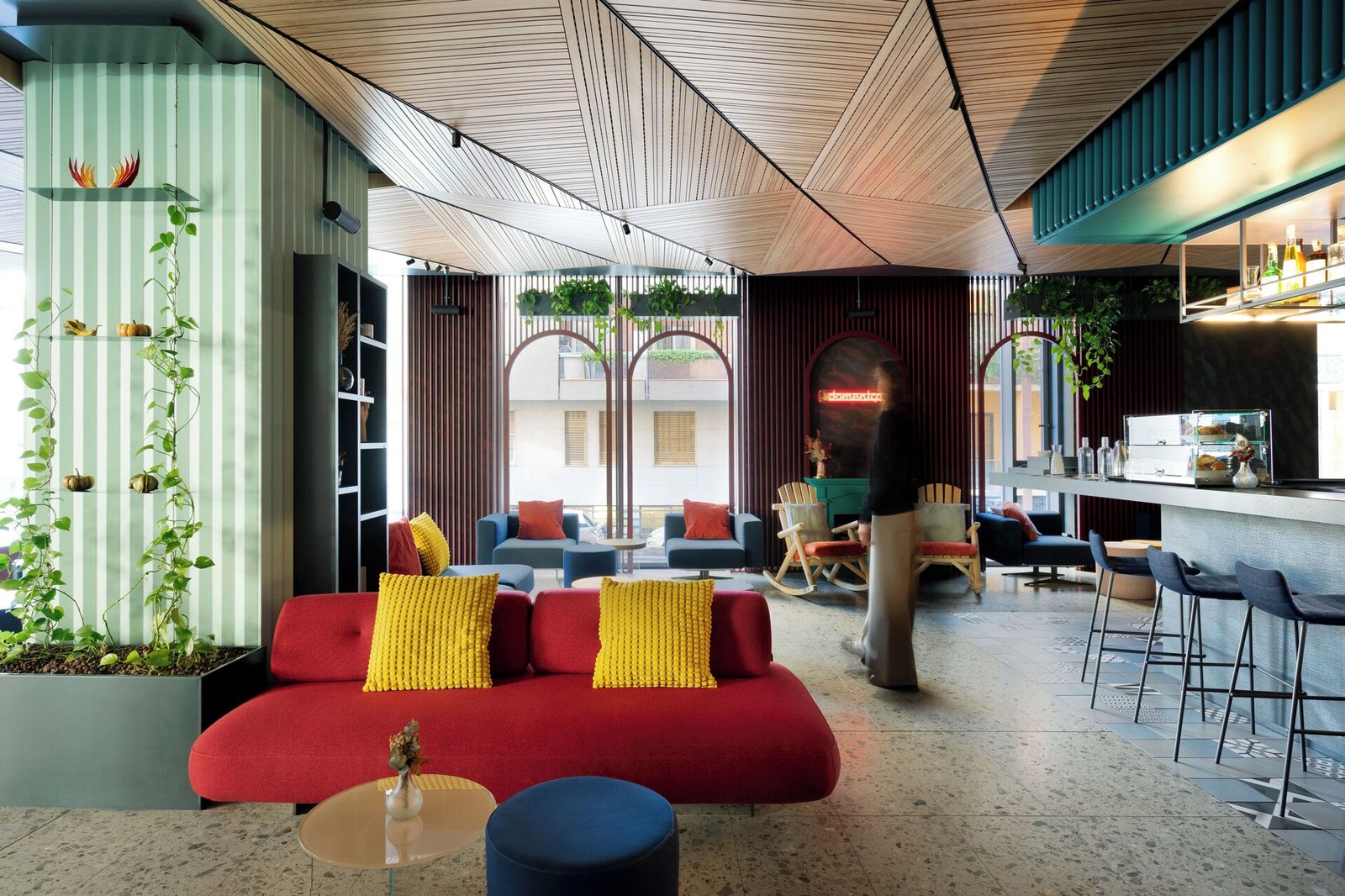 21 House of Stories — eat & drink
