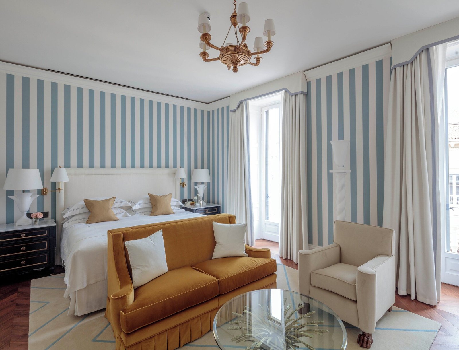 Rocco Forte House, Via Manzoni