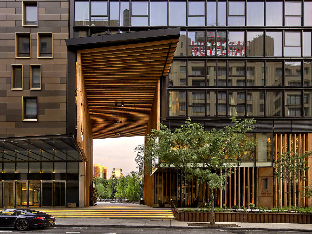 1 Hotel Brooklyn Bridge