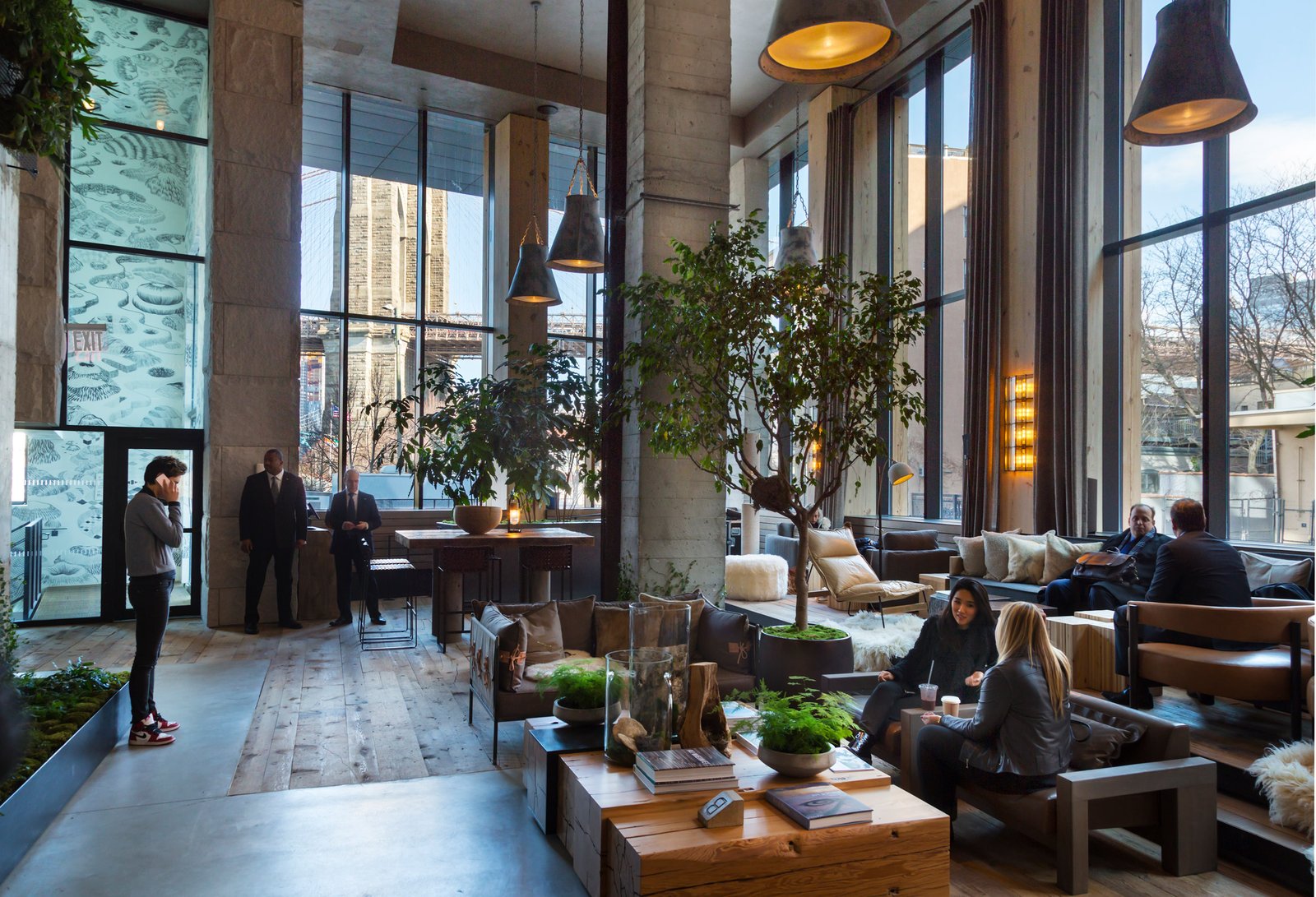 1 Hotel Brooklyn Bridge — vibe