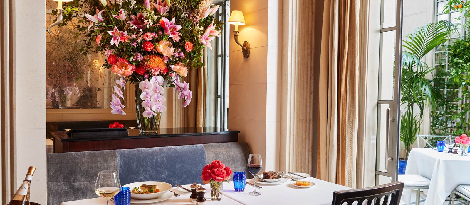 The Lowell Hotel — eat & drink