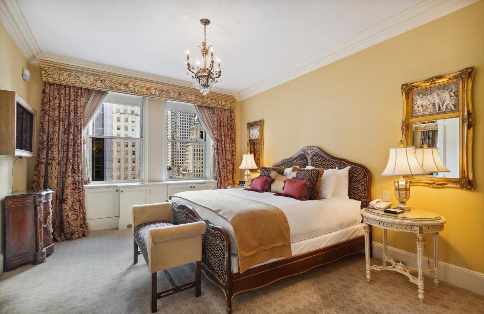 The Sherry-Netherland — rooms