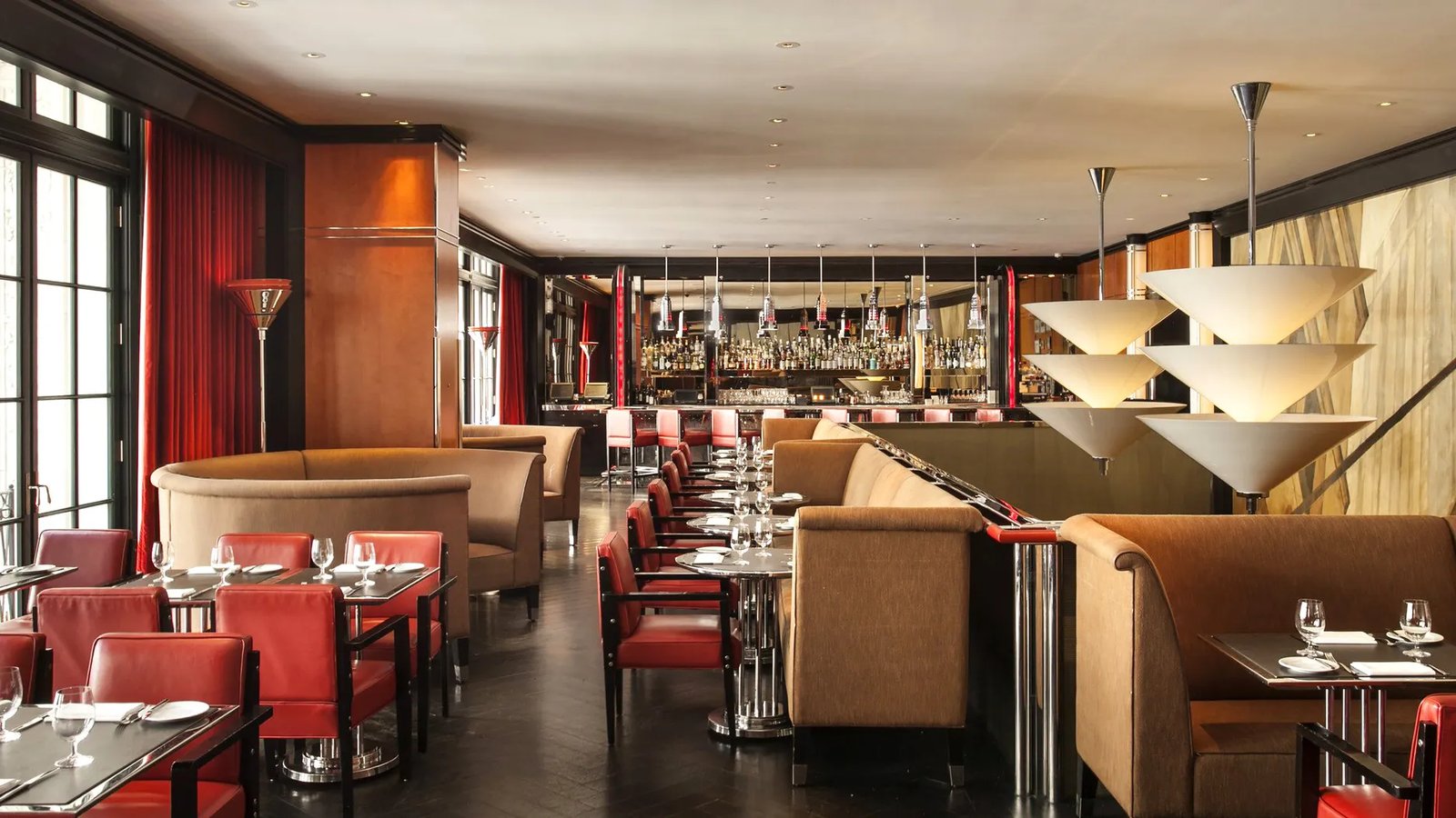 The Chatwal, the lambs club restaurant