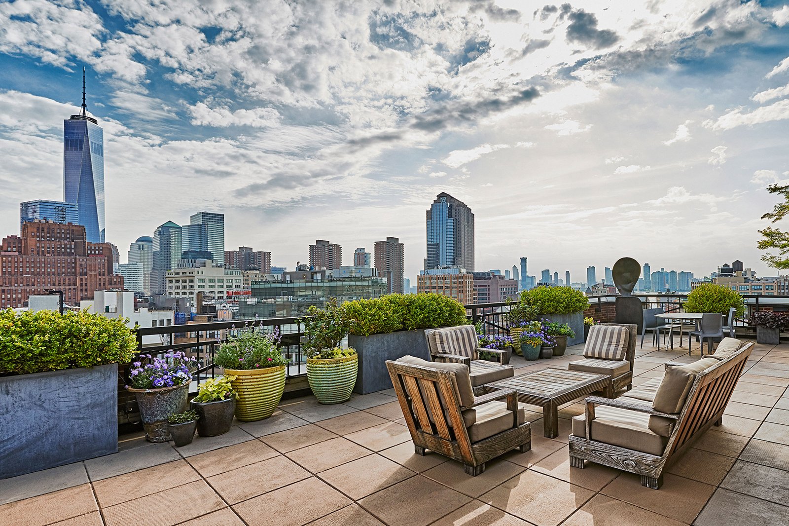 Soho Grand Hotel — vibe