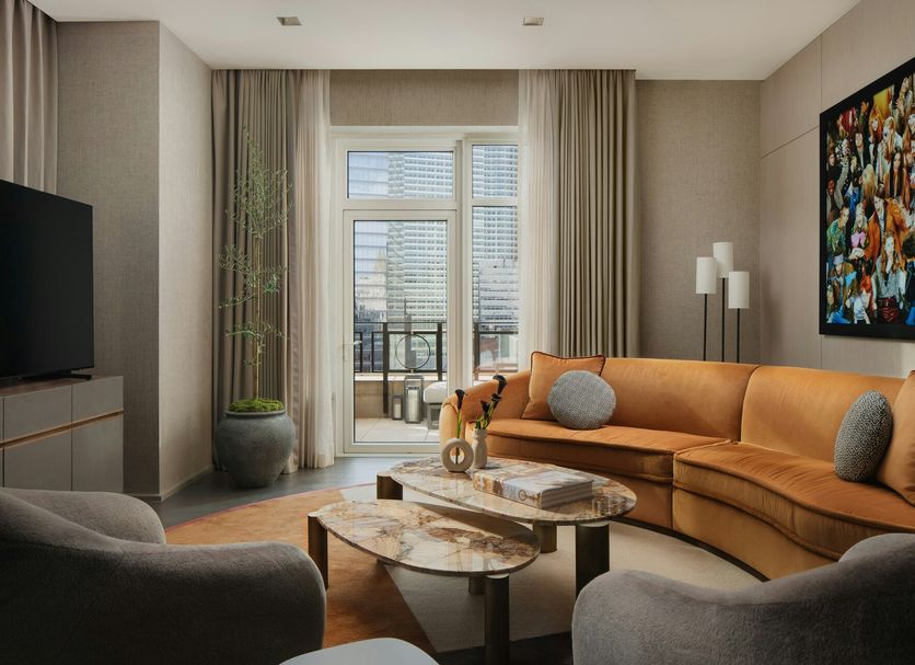 Four Seasons Hotel New York Downtown — eat & drink