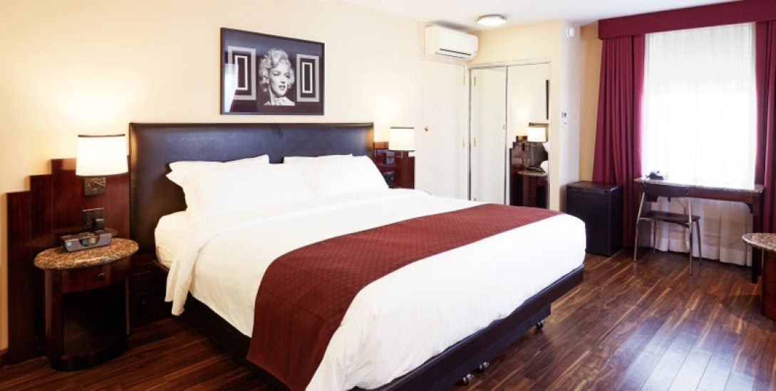 Washington Square Hotel — rooms