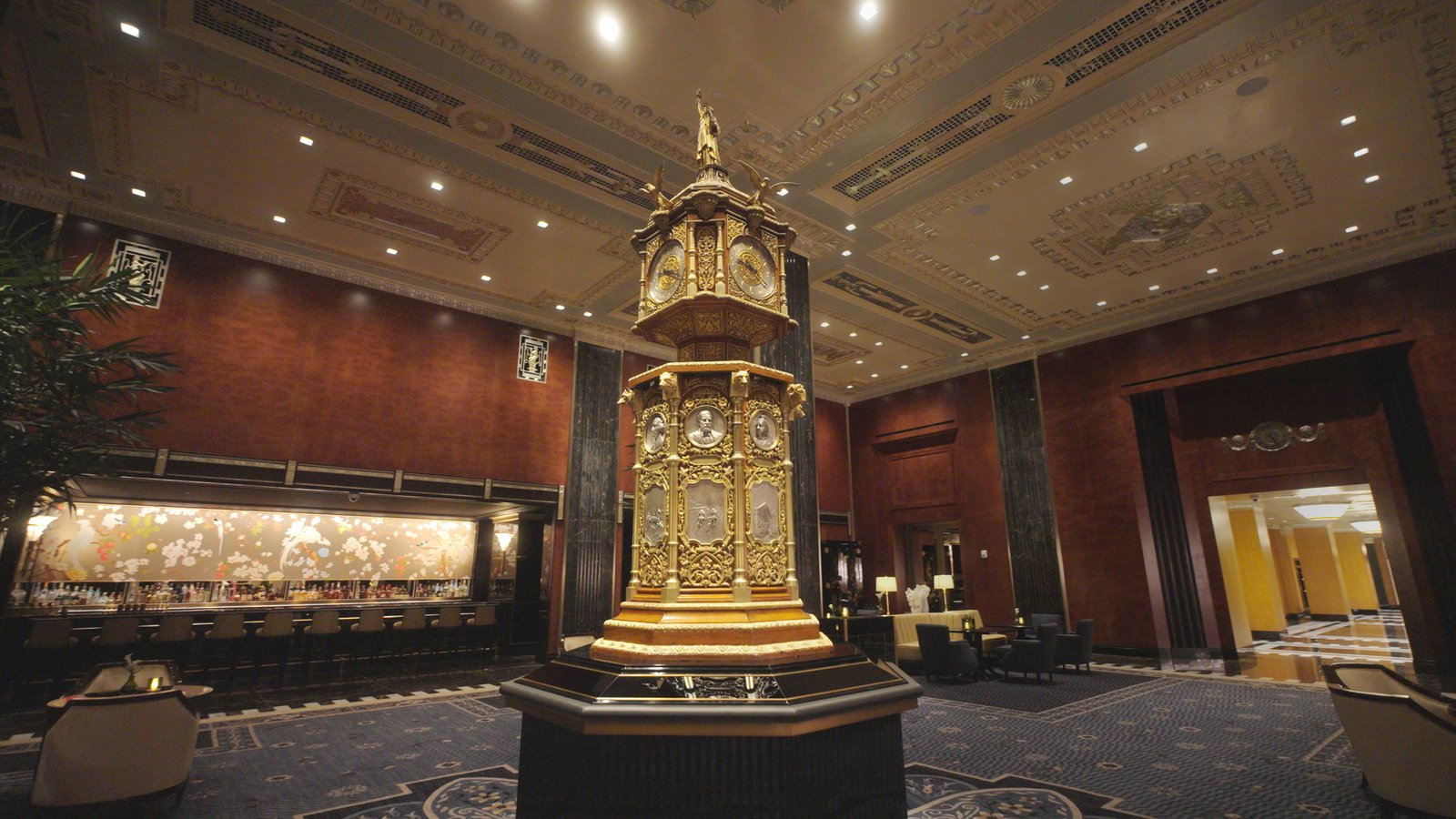 Waldorf Astoria New York — vibe