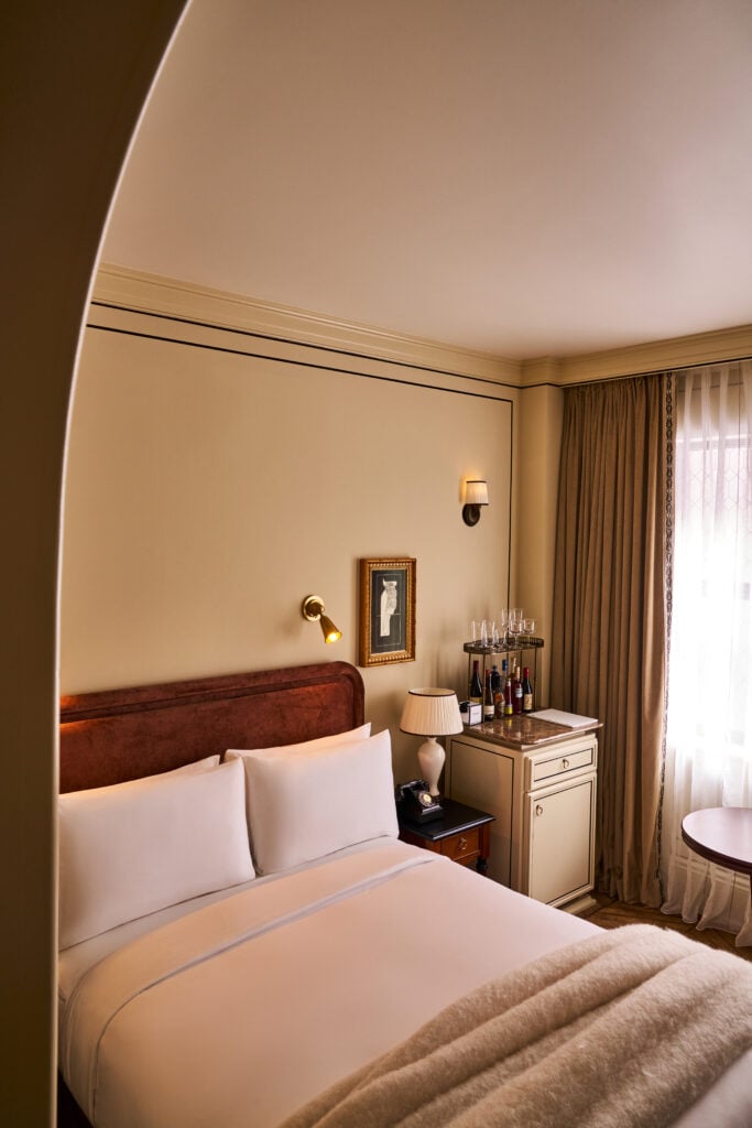 The Twenty Two — rooms